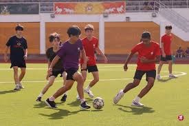 曼联中场组织乏力