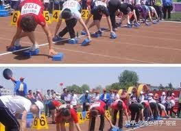 诺坎普新王？17岁的亚马尔和梅西谁更强？