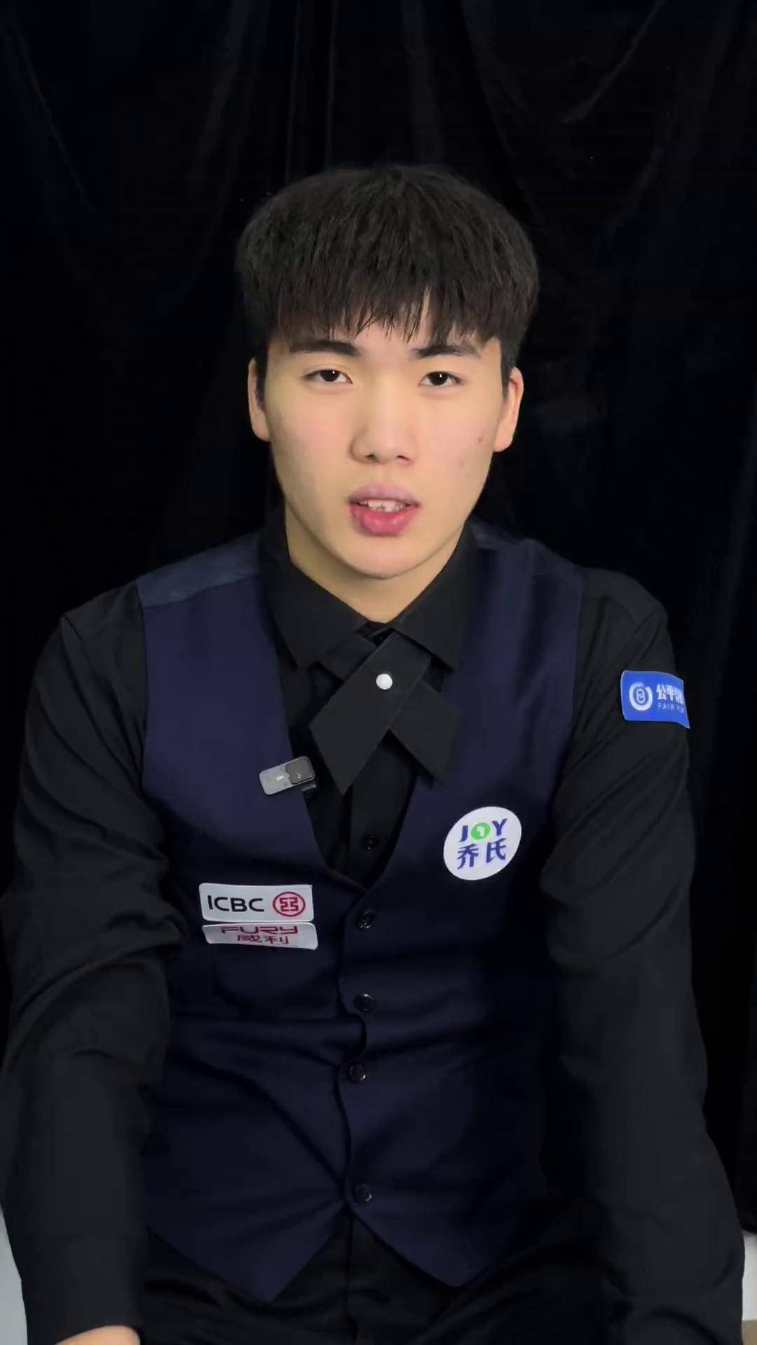 多像戴伟浚 多像戴伟浚